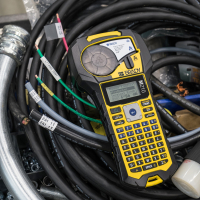 M210 labelprinter – Kartonnen verpakking